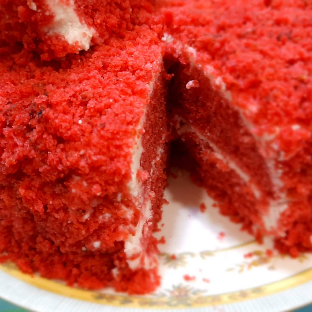 AmmyzR's tweet photo. Red velvet cake with cream cheese filling

For recipe click link given below:
https://t.co/UAlhMYaYmU

#RedVelvet #redvelvetcake #homeMade #cakes #happybirthday  #Photos #sweettooth #delicious #bestcake #tasty #YoutubeIndia
#youtubechannel  #Instagram https://t.co/wwD0nMb6ro