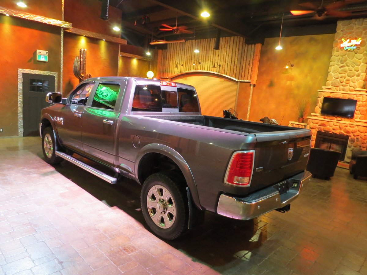 AutoShowWpg's tweet photo. 2017 Ram 2500 Laramie Diesel w/ Nav, 5th Wheel Prep & Sunroof
Shortlink - https://t.co/wFiwVJBRWS
#dodgeram #ram2500laramie #ram2500diesel #cummins #cummins__nation #cumminspowered #ramnation #diesel #dieseltrucks #trucks #trucksofinstagram #4x4trucks #2500 #pnwcummins #ram https://t.co/x7IOknLSt3