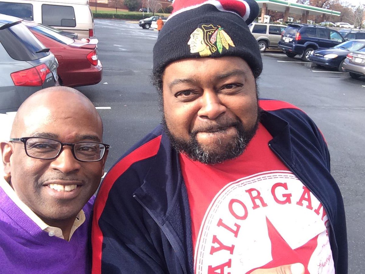 MichaelDeVaul's tweet photo. Join Us this Sunday at Romare Bearden Park from 1-3pm. This family friendly event is a #peacefulrally to #registertovote #completethecensus #getinvolved. Help spread the word & please #MaskUpMeck
From Evanston to Charlotte, I Am My Brothers Keeper 🧡💙
https://t.co/yj5aOXsgOA https://t.co/JpBVH28nh7