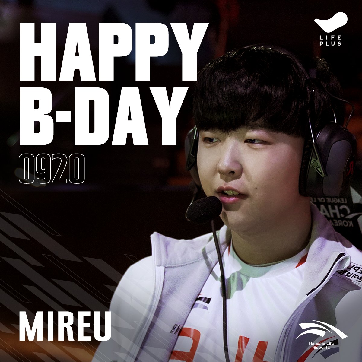 HLEofficial's tweet photo. #HBD #Mireu #Sep20th
Happy birthday, Mireu!
미르 선수, 생일 축하해요! https://t.co/7pHfBdXTmJ