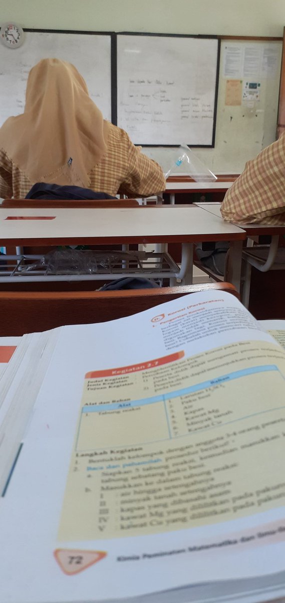 Kembali ke rutinitas