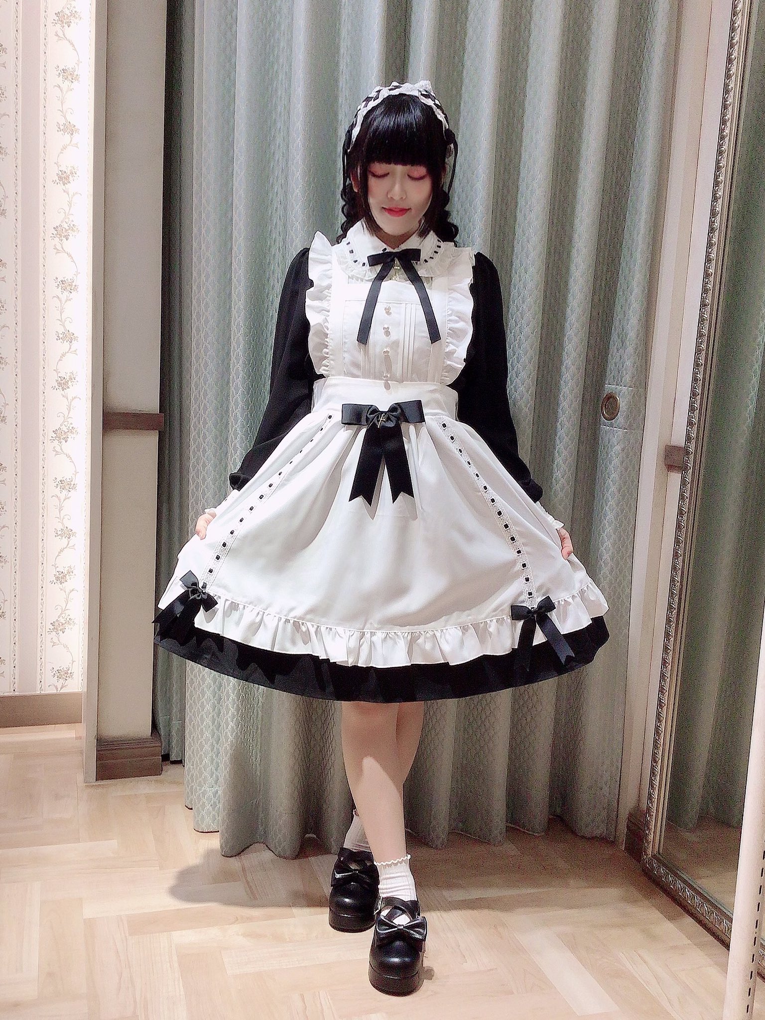 Amavel Dark Chember Maid 上下セットブラック ミドル丈