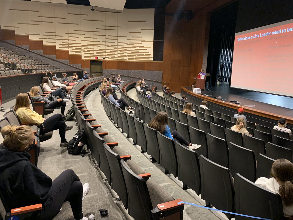 MWHSLinkCrew tweet media