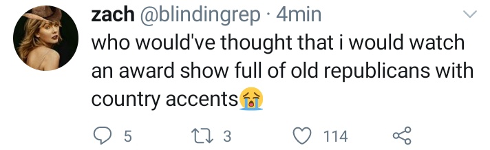 🎶