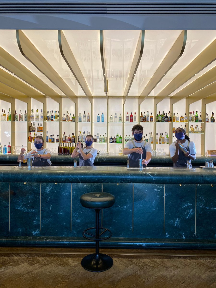 50BestBars's tweet photo. #London cocktail bars are reopening. The Lyaness team are back shaking up cocktails behind the bar after making sure the space accommodates drinkers in the safest possible way. #Worlds50BestBars @lyanessbar @mrlyan https://t.co/bk341ApxZC
