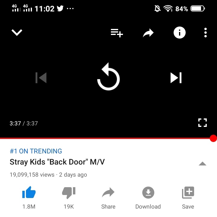 11:58 PM KST— 19,099,158 views @Stray_Kids  #StrayKids  #스트레이키즈