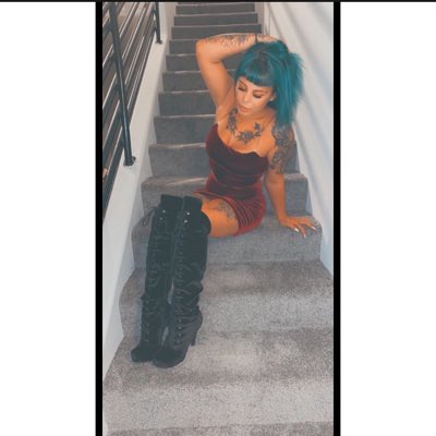 wickedchild333's tweet photo. #NewProfilePic https://t.co/vhzIkBL94T