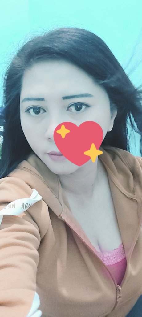 Bunga_indah0's tweet photo. Newbie sangatta...
Yuk yg mau kenalan sambil massage sama bunga langsung DM 
Ditunggu yaaa...
#bosangatta
#codsangatta
#readysangatta
#includesangatta
#angelsangatta
#wpsangatta
#cewekbosangatta
#lendirsangatta
#milfsangatta https://t.co/2Y0DY2tlqX