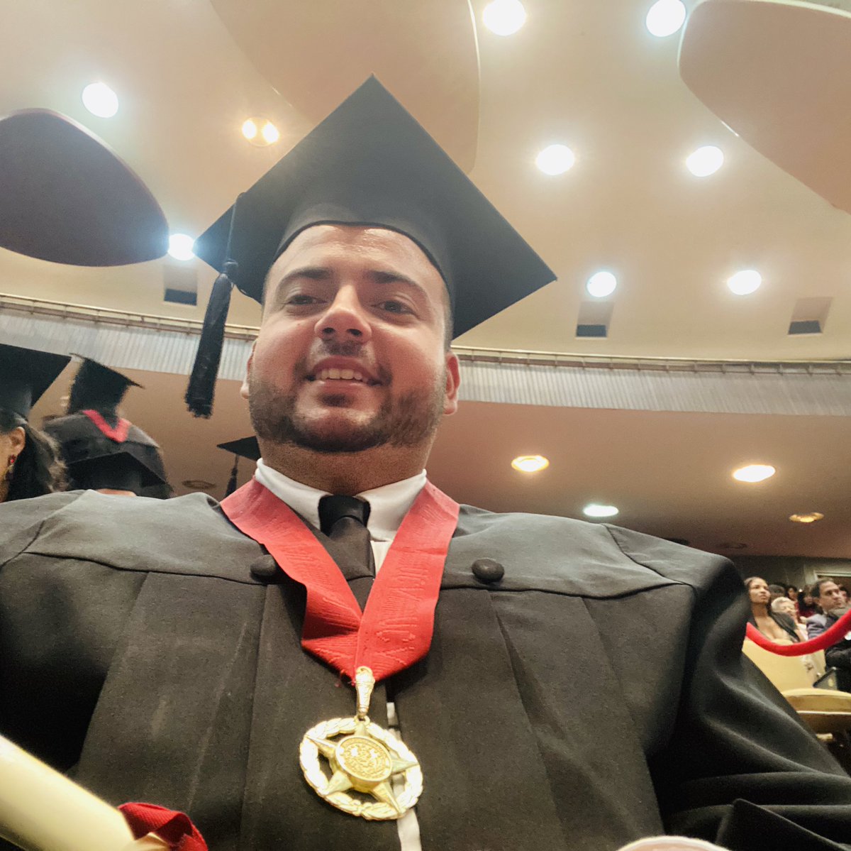 MiguelDelgado06's tweet photo. Recordar es vivir, y hace 7 meses que viví uno de los mejores o quizás el mejor día de mi vida. UCVista por siempre. https://t.co/wjP0xy17nN