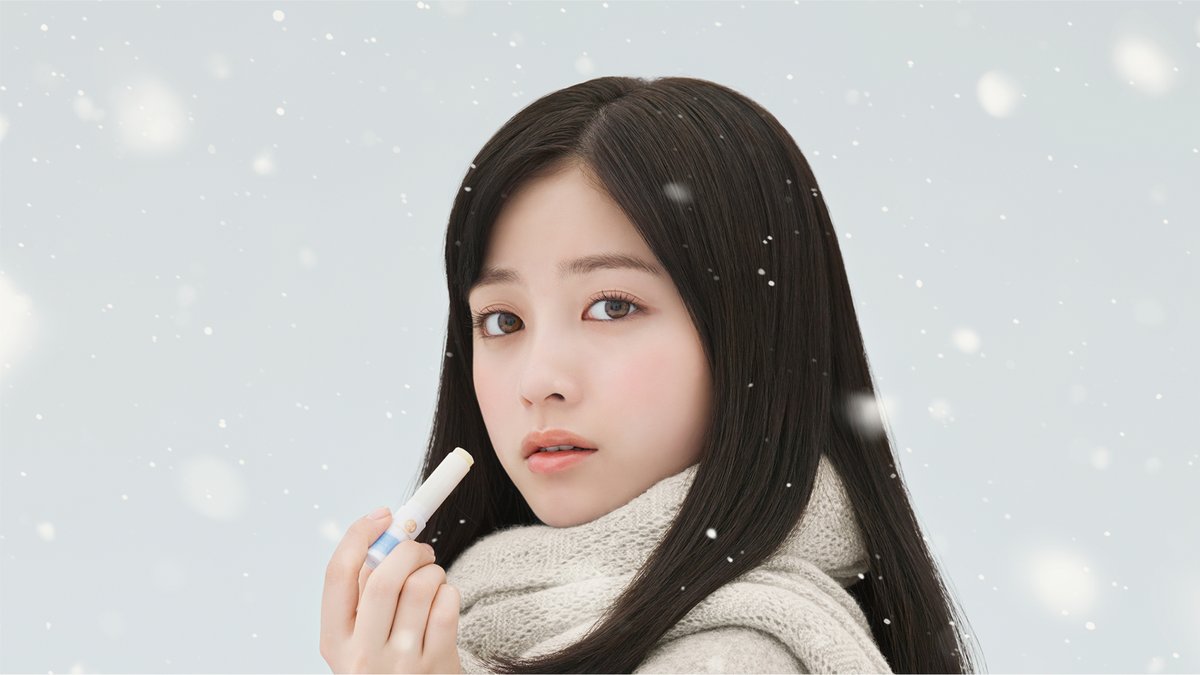 mentholatum_cp's tweet photo. ❄️ #雪国環奈イラコン ❄️

とろけるほどに美しい #橋本環奈 さん…
その魅力を分かち合いたい！
そんな思いでイラストコンテストを開催します🎊
いくつかの写真をご参考ください。
賞金もご用意しました。
 
詳しくはこちら
https://t.co/zA7A7tZtCk
 
#メルティクリームリップ https://t.co/uMjfMYsIxd