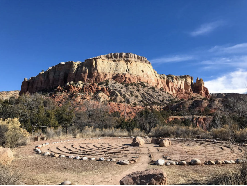 CancerRoadTrip's tweet image. “Those that don’t believe in magic will never find it.” –Roald Dahl
Discover the magic of #labyrinths! bit.ly/2uZSrzK