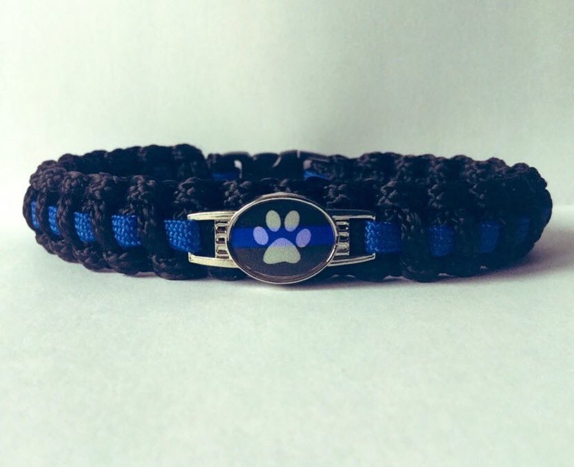 Please RT and show your support all my paracord bracelets are handmade by myself an ex Soldier who suffers from PTSD. If anyone would like to support me or who is interested please contact me directly for details. #thinblueline #k9