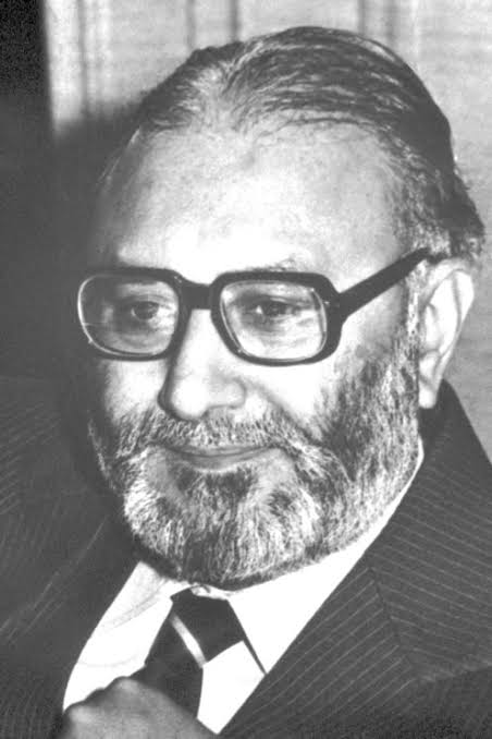 And FINALLY…Professor Abdus Salam-First Pakistani to win the Nobel Prize in Physics in 1979.-A theoretical physicist-Developed a peaceful nuclear energy in Pakistan.-But his Ahmadi faith is enough to warrant the defamation of his legacy!