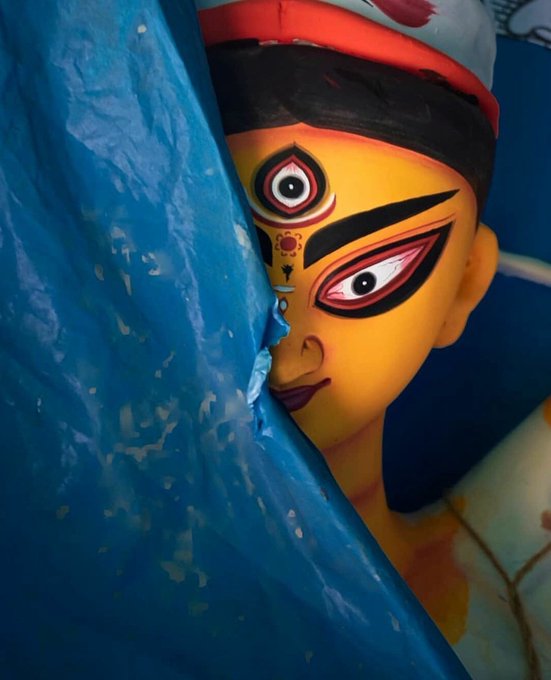som_tweether's tweet image. As we announce the #agomoni, arrival of #DeviDurga, the destroyer of all evil, let's pray to her that she restores order in the #Universe, end all miseries and bless us. #ShubhoMahalaya #DurgaPuja2020