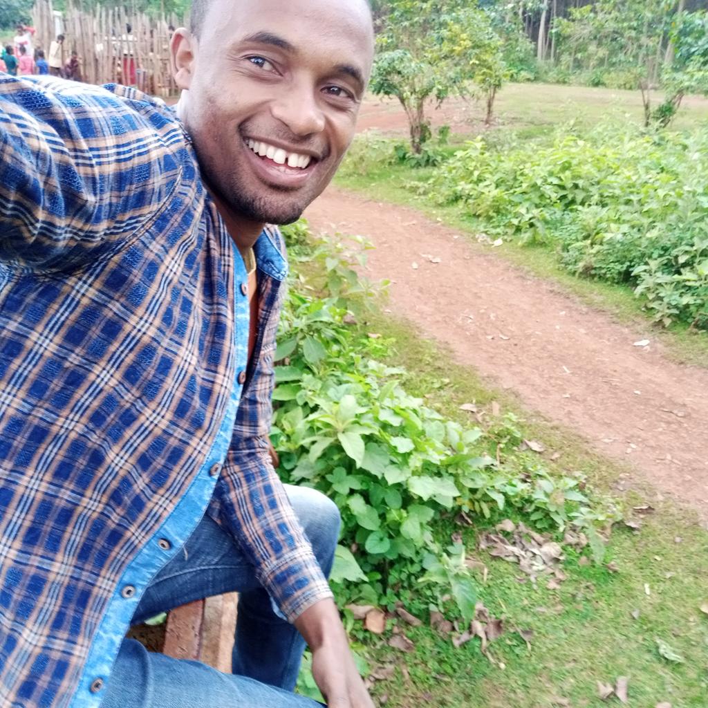 BGenale's tweet image. #NewProfilePic