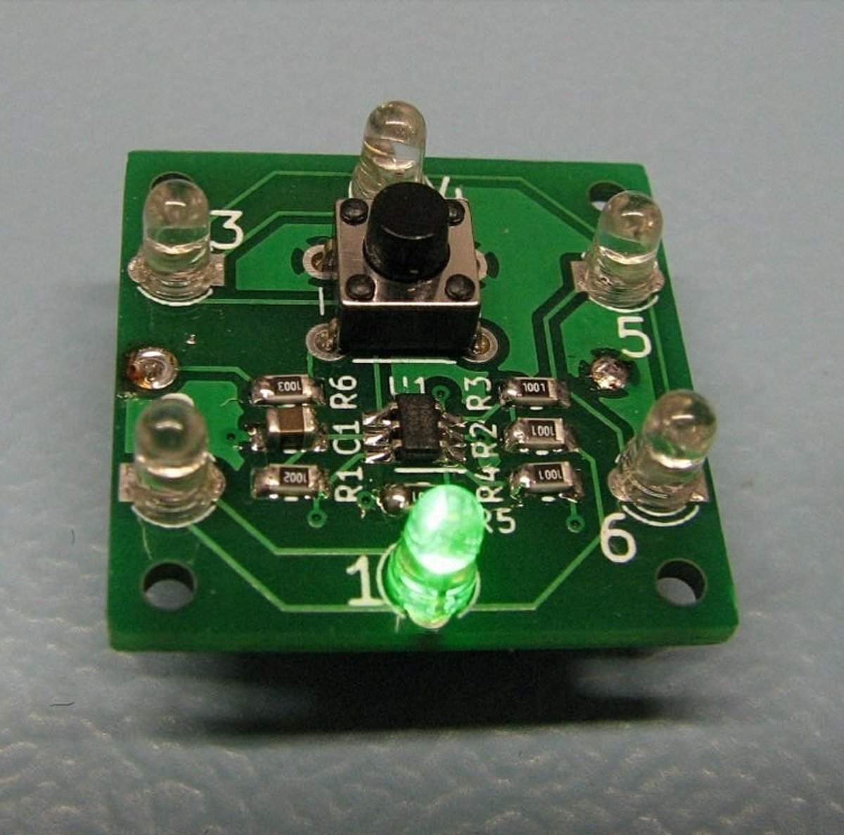 HQ_NextPCB's tweet image. ATTiny powered electronic dice.

//📸: instructables.com/member/wilkol

—
Check out our offer

-$7 for SMT Prototype Orders

-20% off for PCB orders

-15% off for PCBA orders
—

#nextpcb #chinapcb #pcbmaker #maker #pcbmanufacturing #arduino #diy #diyelectronics