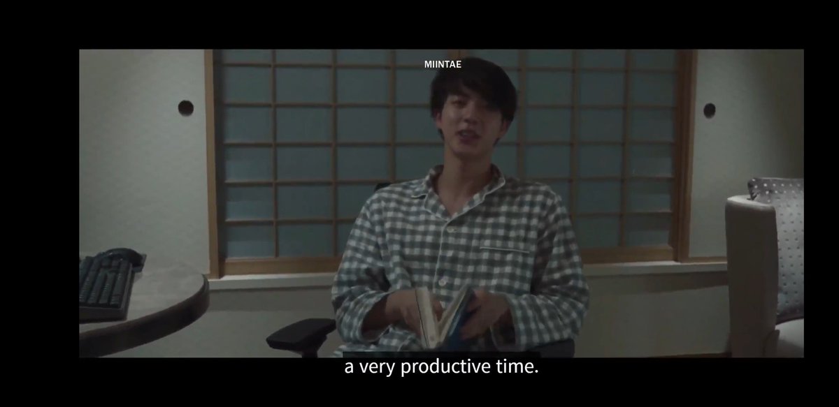 9yhdMR5Firq3p0N's tweet photo. JIN RELATABLE AF😭😭
I STAN JIN. I AM JIN.
#productivetime 
#BreakTheSilenceTheMovie https://t.co/qdovOgMuDK