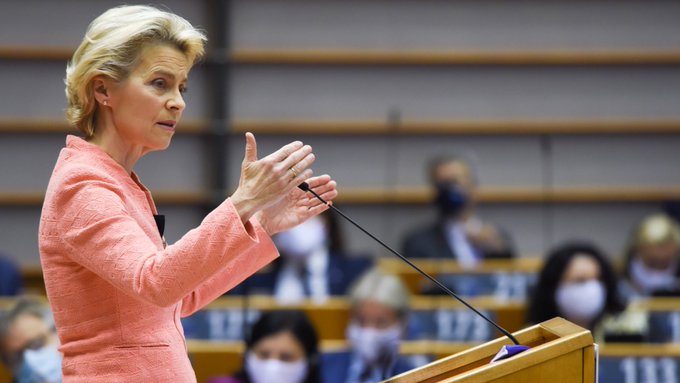 In her  #SOTEU speech yesterday,  @vonderleyen reaffirmed  @EU_Commission commitment to rule of law & said EU money would be “protected against any kind of fraud, corruption & conflict of interest.” Good. The EU should use its budget to uphold democracy:  https://www.hrw.org/news/2020/09/17/eu-use-budget-uphold-democracy