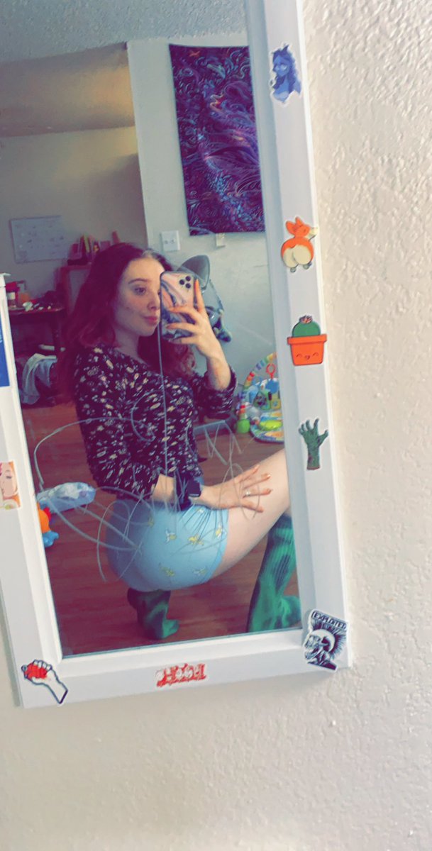 MeadowGoddess44's tweet photo. Hit up the link for my OnlyFans babes!! https://t.co/n16iKTHrIb   #onlyfangirl #onlyfans #sexy #butt #ass #nudes https://t.co/UuwzKbN7oo
