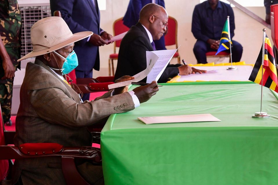 Uganda High Commission Dar-es-Salaam (@ughighcommdar) on Twitter photo #TBT Last week, President <a href="/KagutaMuseveni/">Yoweri K Museveni</a> held a meeting with H.E <a href="/MagufuliJP/">Dr John Magufuli</a> in Chato, #Tanzania where the two leaders discussed about numerous issues of bilateral interest. Important, were the issues around the East #Africa Crude #Oil #Pipeline (#EACOP) project.
(1 of 2) #TBT Last week, President <a href="/KagutaMuseveni/">Yoweri K Museveni</a> held a meeting with H.E <a href="/MagufuliJP/">Dr John Magufuli</a> in Chato, #Tanzania where the two leaders discussed about numerous issues of bilateral interest. Important, were the issues around the East #Africa Crude #Oil #Pipeline (#EACOP) project.
(1 of 2)