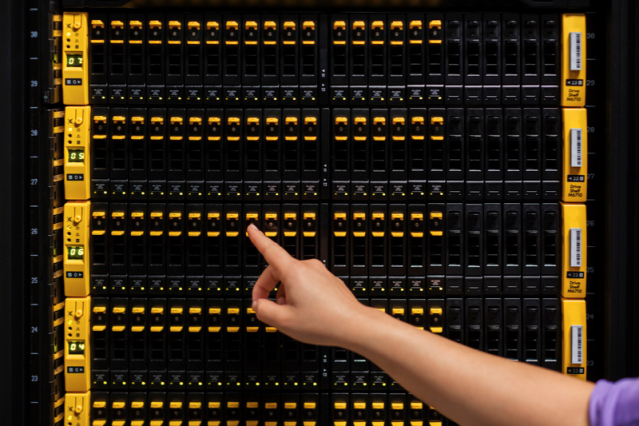 bravoja's tweet image. HPE OEM enables CTERA Networks to deliver file services across thousands of locations #HPEOEM #SimpliVity #Proliant #HybridCloud dy.si/uBZSB