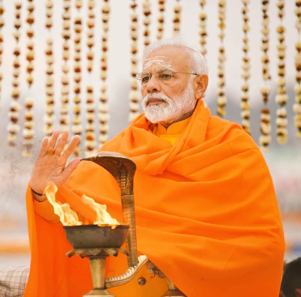 tejasbobade7781's tweet photo. Wishing a very Happy birthday to our honorable Prime Minister Shri Narendra Modi ji😇
@narendramodi @PMOIndia 🇮🇳
#HappyBirthdayNarendraModi https://t.co/jATTHOA2vQ
