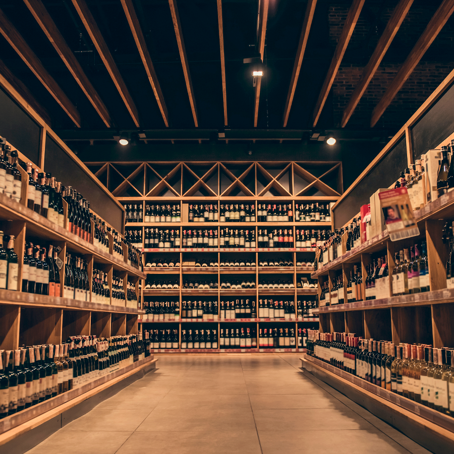BodegaCopaboca's tweet photo. El precio no marca el valor del contenido. En nuestro blog te damos más pistas.
🔗 https://t.co/lKrmVLDogO
#TierraDeSabor #copaboca #vino #wine #bodega #winelover #wineporn #winelovers #lovewine #valladolid #winegram #instawine #Enoturismo #viñedo #vineyard #oferta https://t.co/4FGi0GuchQ