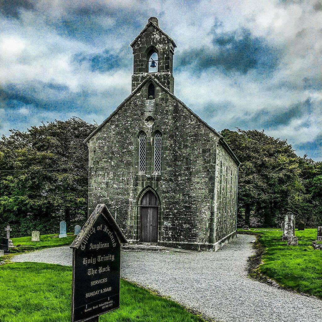 HIVBlogger's tweet photo. Holy Trinity, The Rock, Co Laois #laois #churchofireland #church #ireland #laois #dunamase #dysartenos https://t.co/qGI0IrPcSi