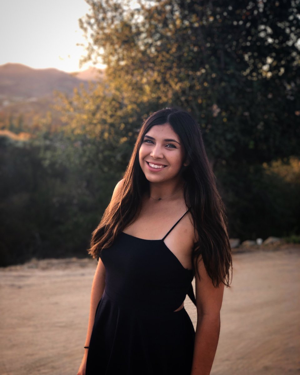 First off, meet our 4 fellows in AZ (and follow them on IG: @swingleftcollegeaz)!Alana (she/her) is a senior at Arizona State University who’s excited to connect with other young voters and wants them to know their votes DO make a difference.