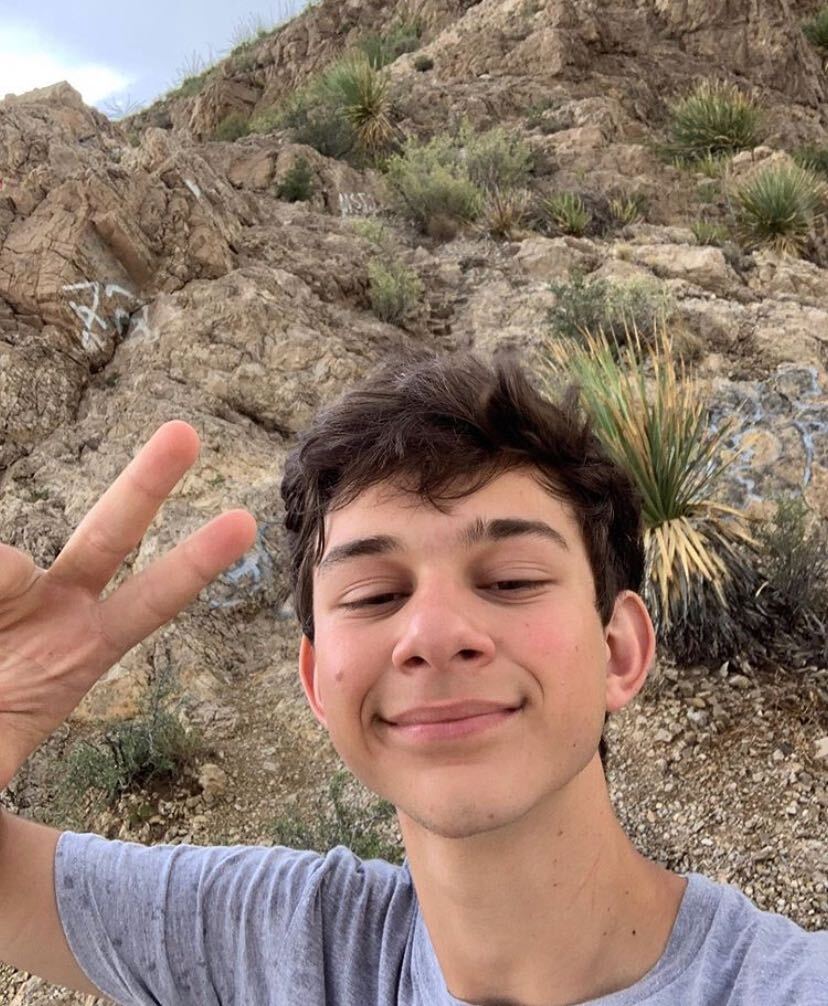 Johnny (he/him) is a freshman at UTEP who started organizing with Beto O’Rourke in 2018 and is currently working with the El Paso Young Dems, Texas Young Dems, and is the co-founder of the UTEP College Dems. He’s also a libra fyi 