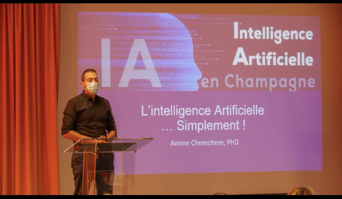 Aminech2014's tweet photo. Présentation d’un point de vue sur l’IA et sur les projets de l’@universitereims @HPCromeo dans ce domaine. Merci pour les organisateurs @banquedefrance @Innovact_Center #IAafterwork https://t.co/ktAZBxsiwe