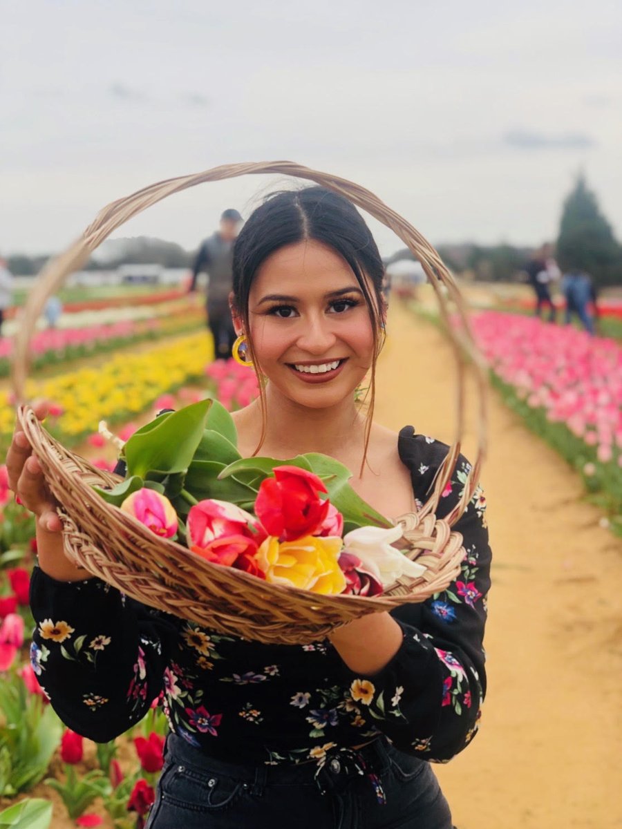  @sofialozanoTX (she/her) is a senior at Texas A&M University and started up Aggies Vote on her campus. She’s motivated "to get students in Texas actively involved in progressive politics and elect representatives that have the best interests in mind for their constituents.”