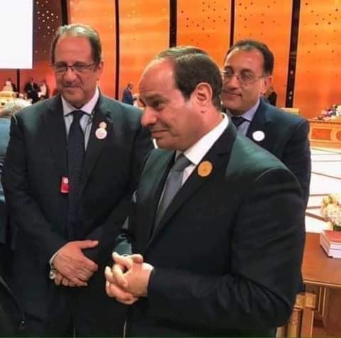 وتم تحييد كلا من
ايطاليا فرنسا المانيا
للتعاون مع القوميين الجدد 
ما ذكرته سالفا يجيب عن الكثير من علامات الاستفهام
اخيرا
لا مكان للاسلام السياسي في النظام العالمي الجديد
#السيسي_غالي_بمصر_عالي
#مصر_تنهض_مع_السيسي 
#تحيا_مصر  #كلنا_معاك_يا_بطل