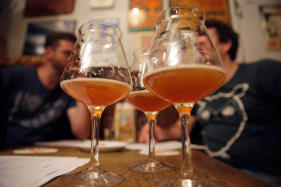 Een eigen huisbier? ‘Bezint eer ge begint’ dlvr.it/Rgn6C7