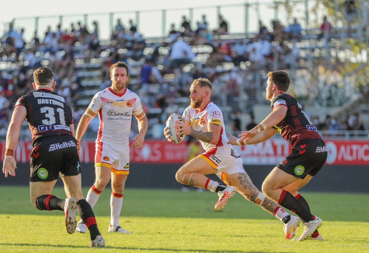 Government approve four Rugby League pilot events for end of September.

bit.ly/2RC3fyZ