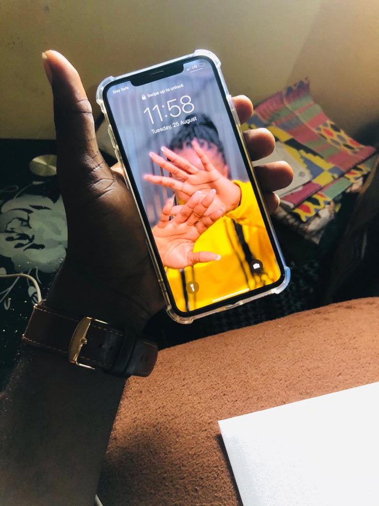 MobileScreenFix's tweet photo. Good day everyone! 

Still remain your plug for home service fixes of Apple and Samsung devices, if it’s not fast; convenient and affordable; it’s not Mobile Screen Fix!  #MSFWay https://t.co/ORWWRPM55u