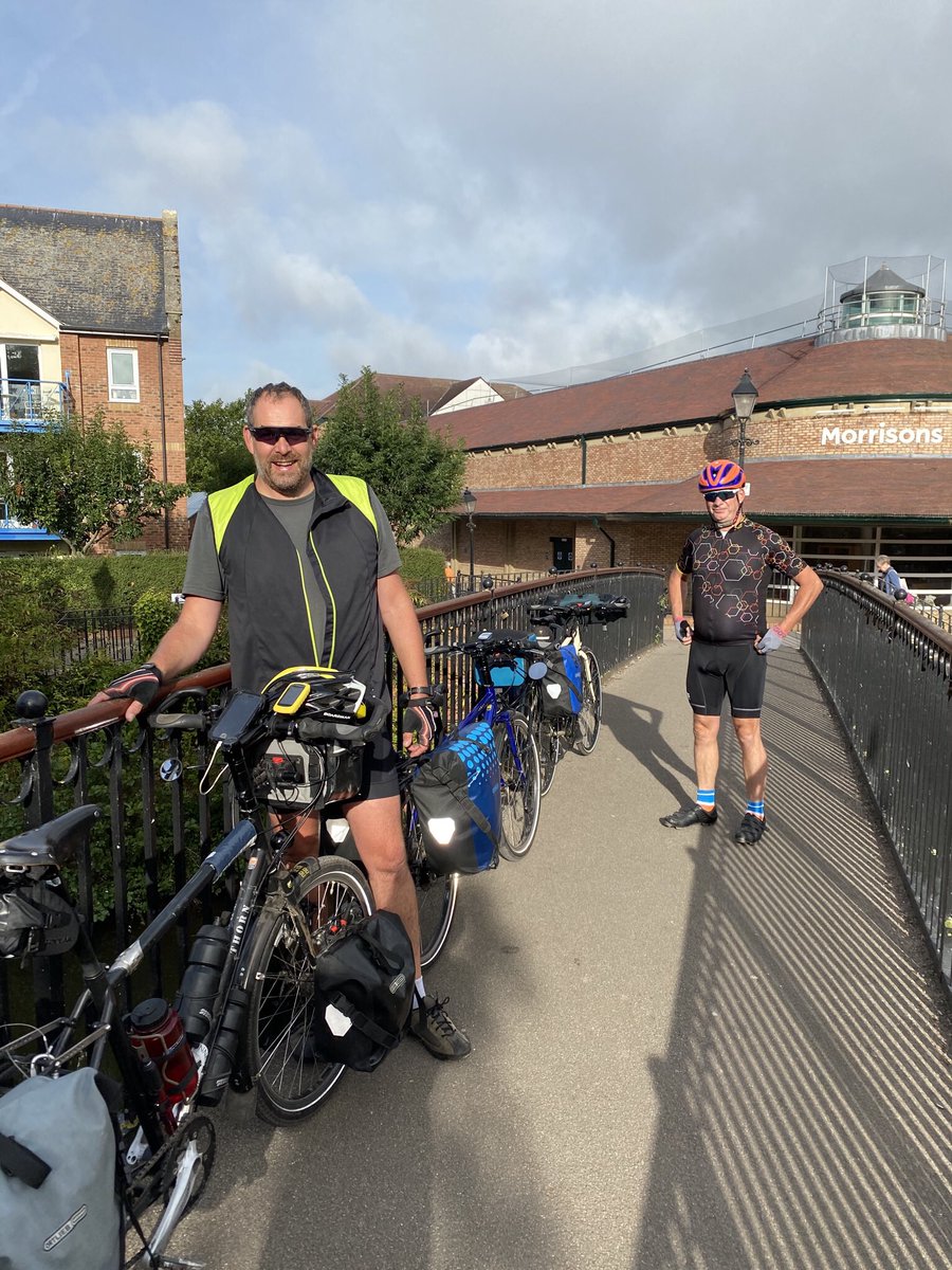Out on tour again Taunton to Norfolk this time mattfox.co.uk if interested