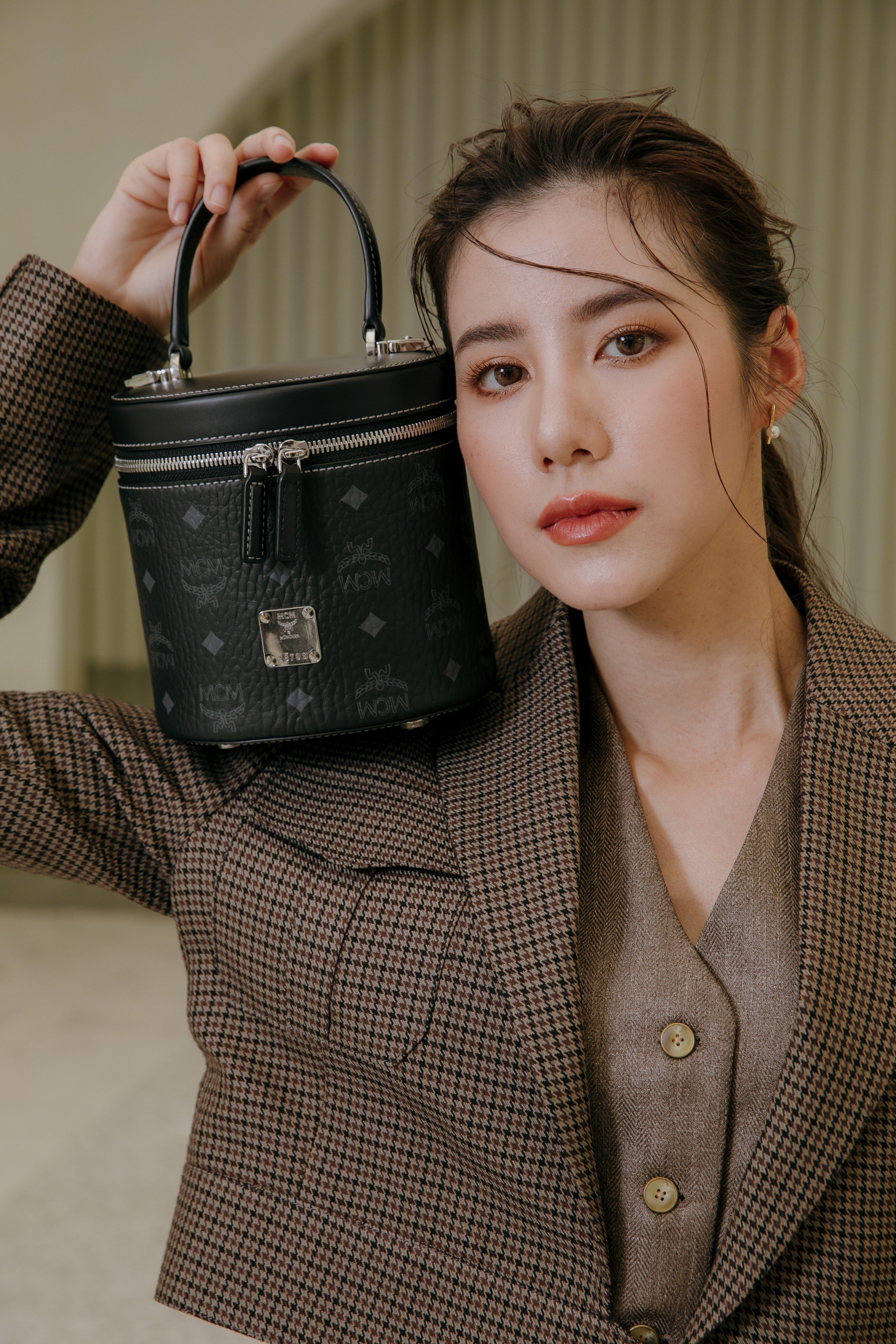 All Area Entertainment on X MCM CYLINDER CROSSBODY BAG https t DtaW3P43pR MCM MCMThaiLand https t bY56TeFWEl X