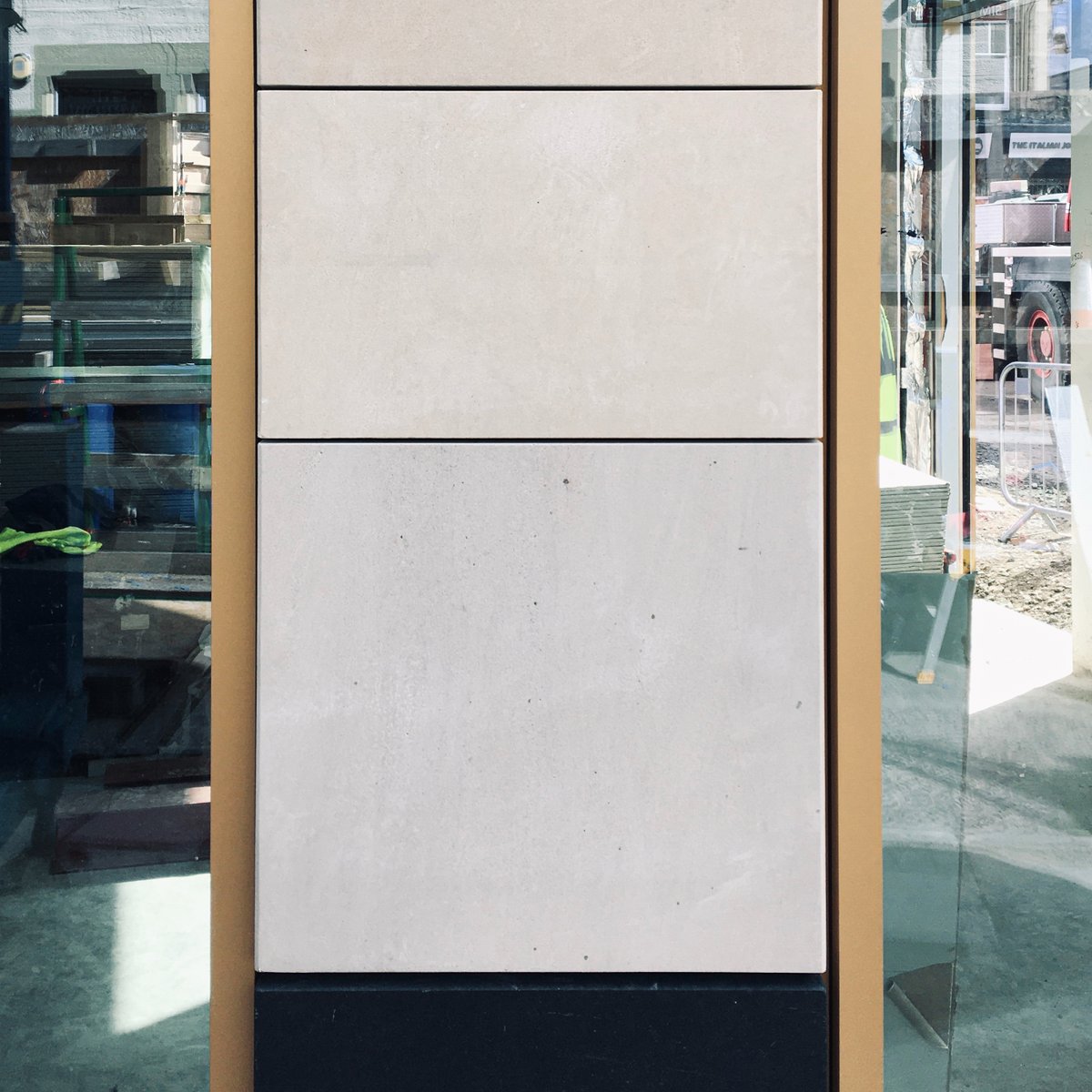 pagepark's tweet image. Progress continues on site @GreatTapestrySc Gallery in Galashiels, with the folding ceiling now complete in the gallery and awaiting decoration. Externally, the stone cladding is well underway, with the varying horizontal band widths reflecting the adjacent Post Office building.