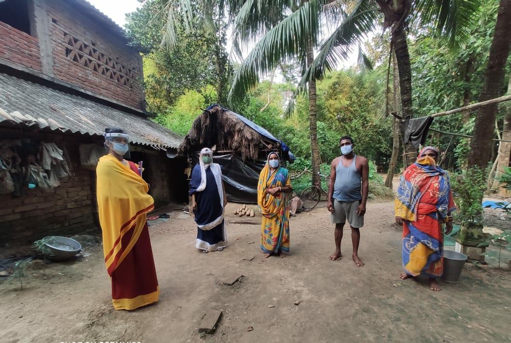 Visit of Ward level COVID Management Committee members to households to create awareness regarding COVID 19.