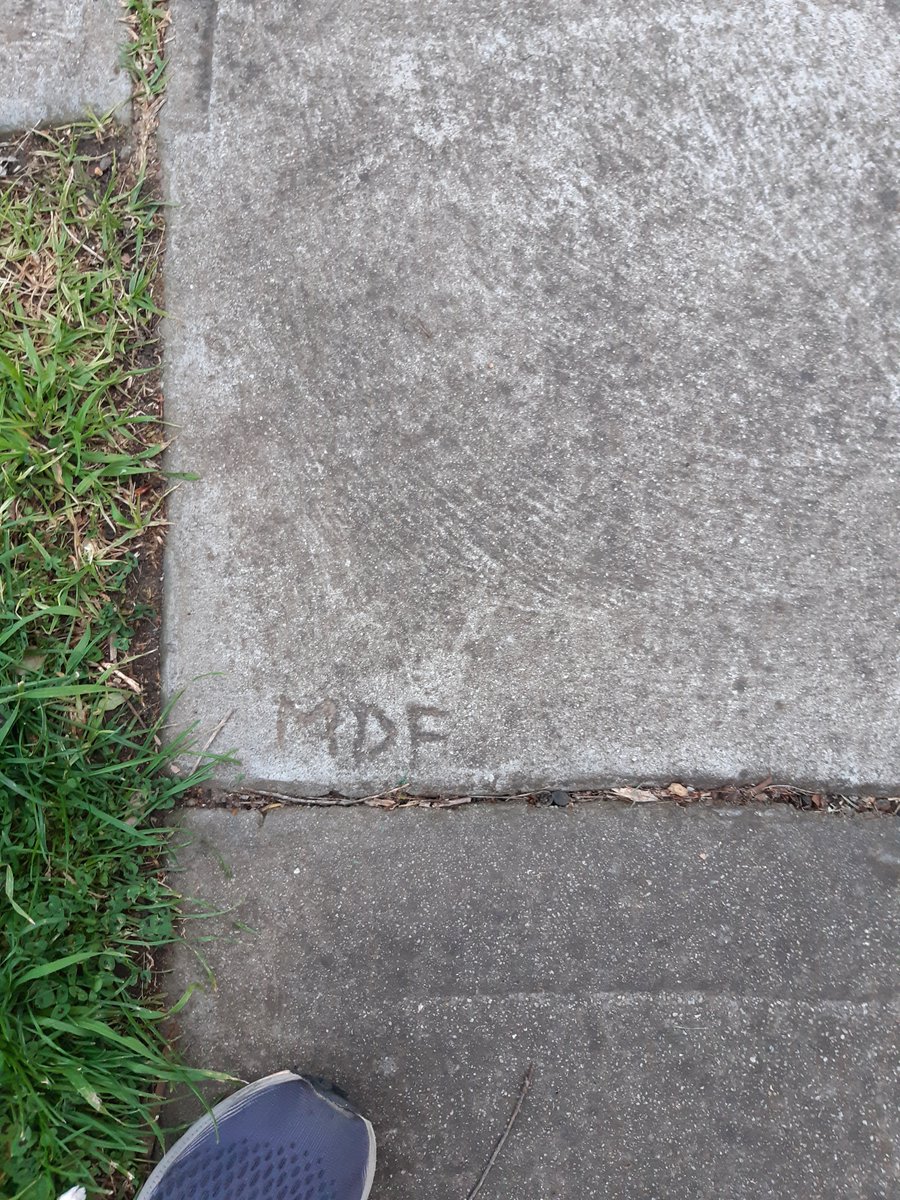 the sidewalk really said berlermo rights and i love that