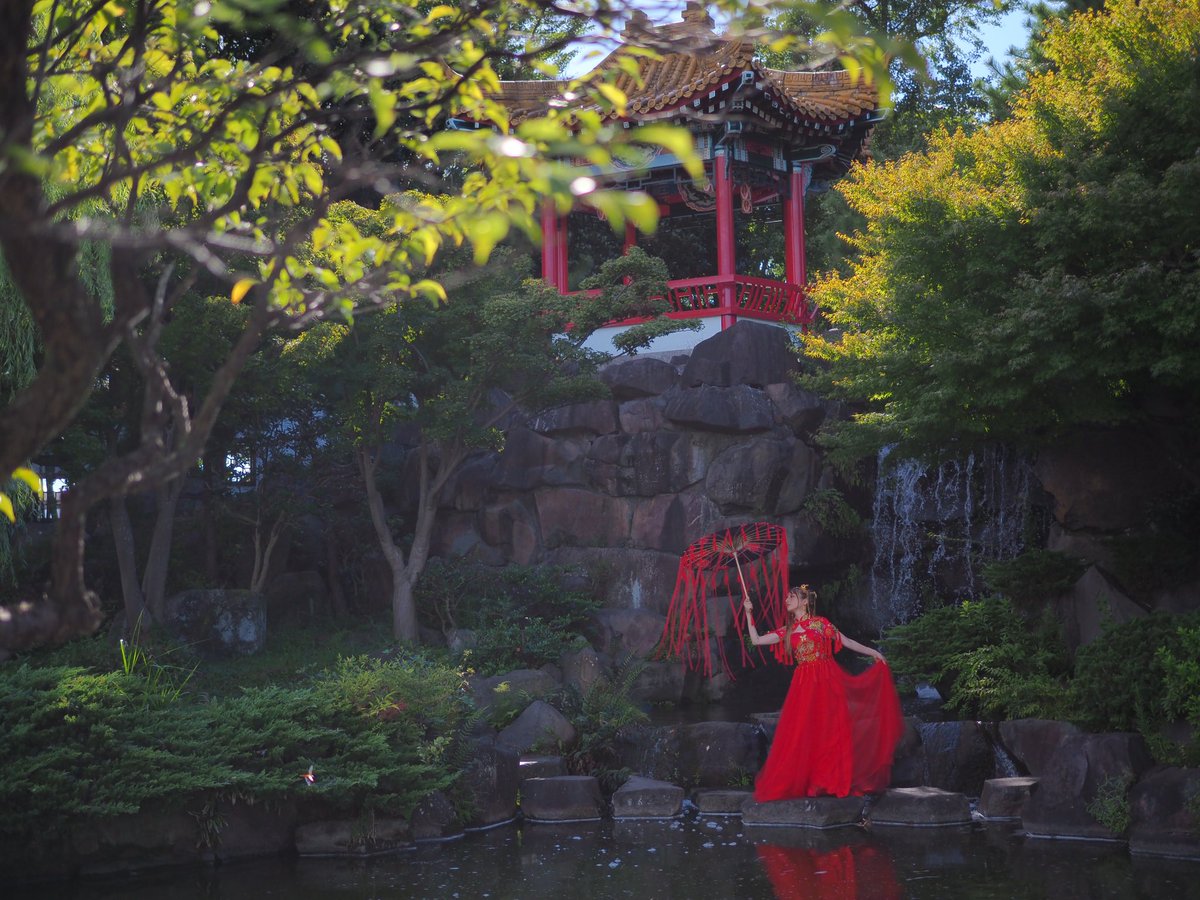 a__ly's tweet photo. かつて、
この城には2人の姉妹が
幽閉されていたといういい伝えがある

model:カティー(@kattyphoto )
model:玉樹るい(@rui_tamaki1118 )
@photostrolltag https://t.co/Jn4qlj0Xt5