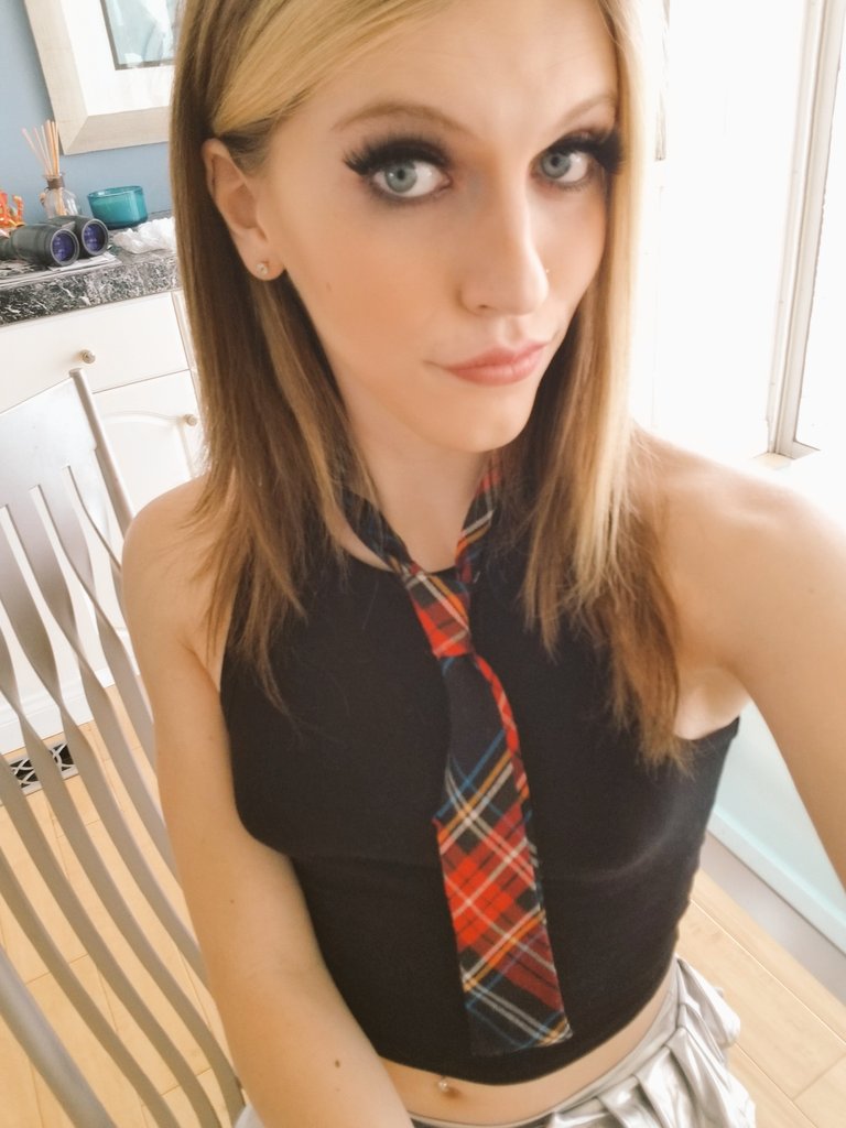 Izzy Wilde on Twitter "Here are the previous posts pictures but with