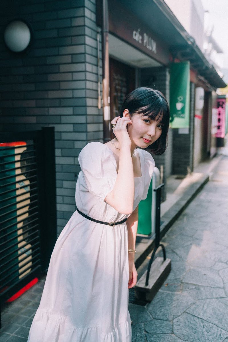 ミス同志社女子no 1 志茂彩奈 みなさんこんばんは バイトしてきました 明日は華金ですね 楽しい華金を迎えられるよう みなさんもう一踏ん張り頑張りましょう 2枚目にきのこのような私をどうぞ ミスキャンパス同志社女子大学 ミス同女