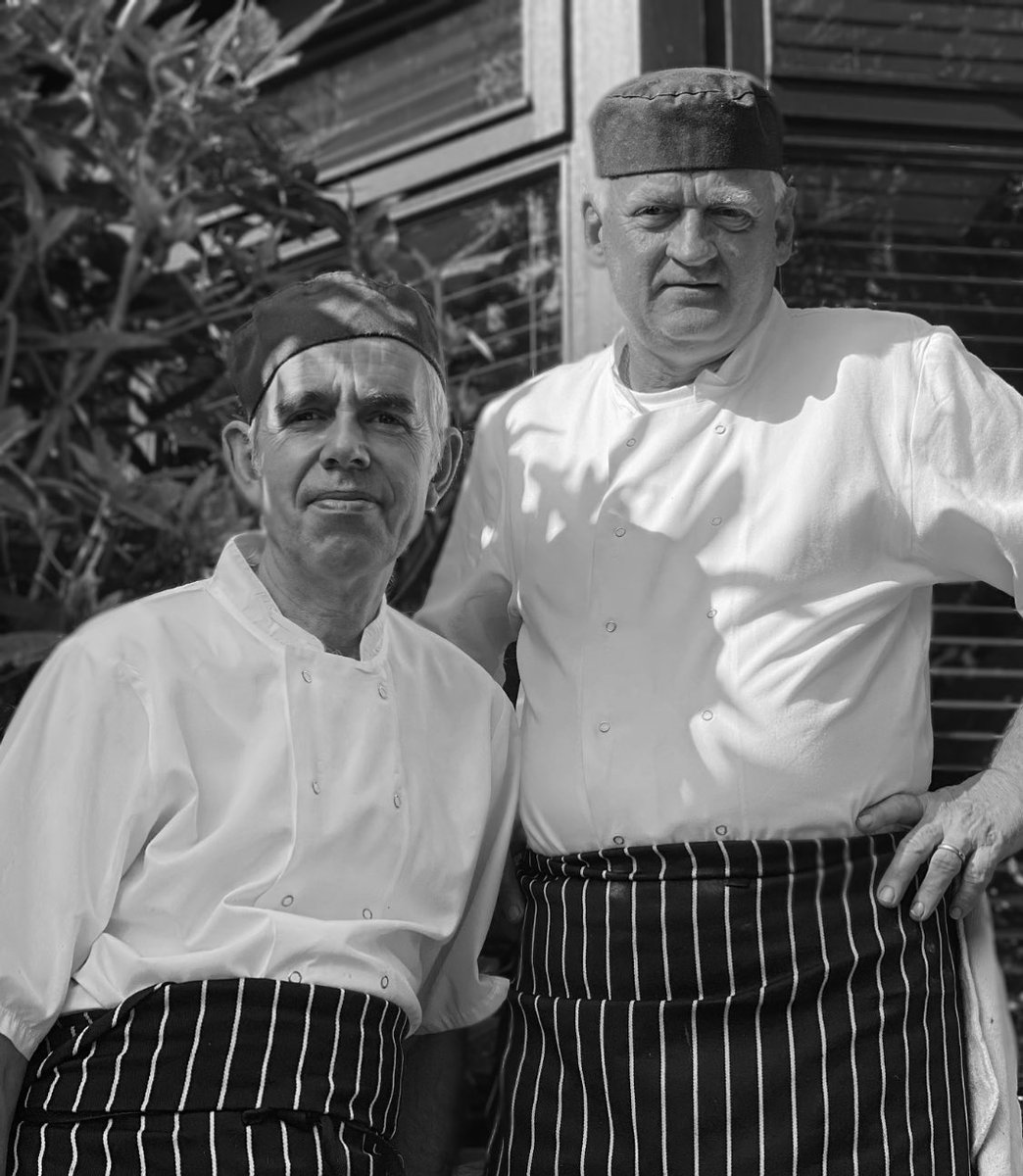 TheOldTollgate's tweet photo. MEET THE TOLLGATE TEAM 
James &amp; Duncan are our Head Chefs. They’ve worked together at The Tollgate for more than 15 years &amp; make the best duo... despite James being a die hard West Ham fan &amp; Duncan supporting Chelsea! They’re passionate, dedicated &amp; never without a smile.👨🏻‍🍳👨🏼‍🍳 https://t.co/h59YJfEDjl