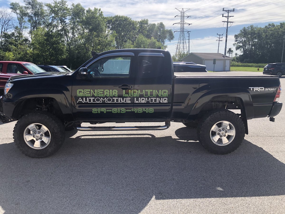 nwiprintpro's tweet image. Check out these custom vehicle graphics created for Genesis Lighting by NWI Print Pro! We can custom design any type of vehicle graphic you're looking for. Contact us today!
bit.ly/2MRWVCb 

#customvinyldecals #customvehiclegraphics
