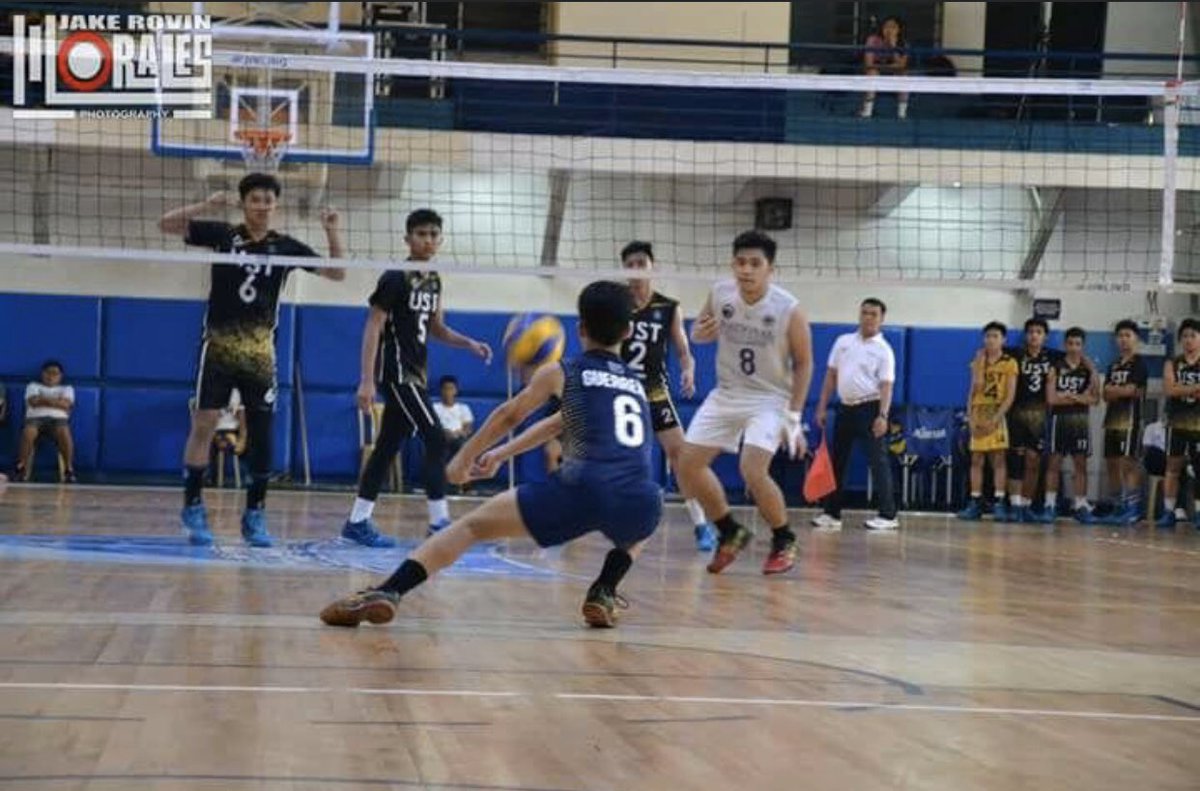 DefenderDlsu's tweet photo. In every league he's in, he makes sure he's getting that coveted Best Libero plum.💪🏻

True enough, he was dubbed as the most defensive player in the HS division.

Let's all welcome, MENARD GUERRERO, a multi-time UAAP Jrs &amp; Palaro Best Libero &amp; a JRS nat'l team mainstay,to DLSU!❇️ https://t.co/HXxd3jfwwg
