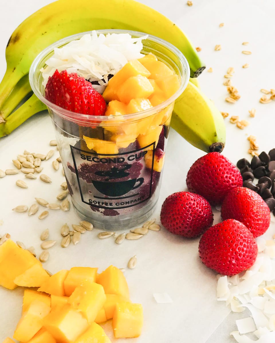SecondCupOman's tweet photo. مين يحب الاساي مثلنا؟ الحين متوفر في فرع القرم والحيل #سكندكب_عمان #اساي #صحي
Who loves Acai as much as we do? Available in our Qurum and Al Hail branches #secondcupoman #acai #healthy https://t.co/JegPRMgPrU