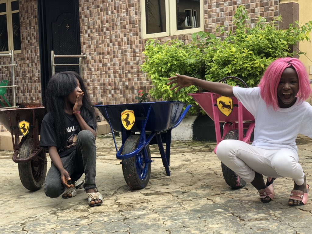 pmnewsnigeria's tweet image. #Trending: It seems Papa took the Ikorodu Bois out shopping too!