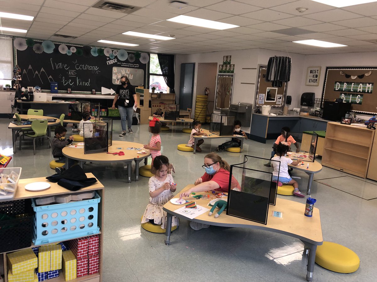 It was a great day in Pre-K! #Huskiepride ❤️💙